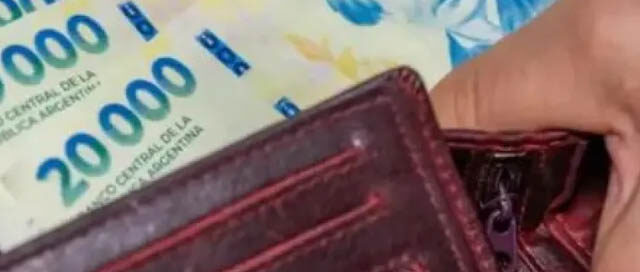 El Gobierno fija por decreto la suba del salario mínimo hasta agosto de 2026